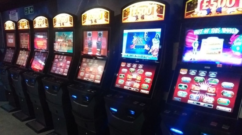 Fruit Machines in a Row